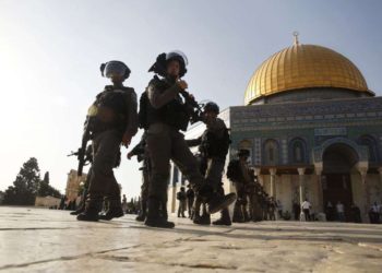 Furia en Ramallah por visita al Monte del Templo de soldados israelíes que liberaron Jerusalem en 1967