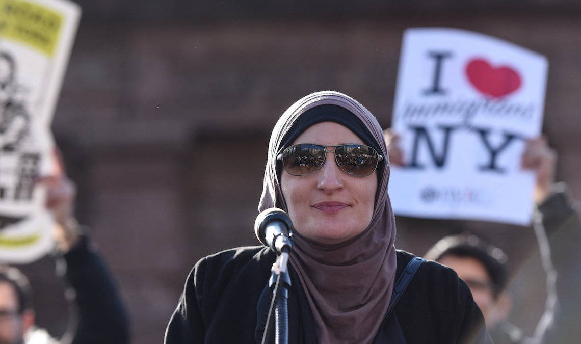 Linda Sarsour: “soy víctima de una conspiración sionista”