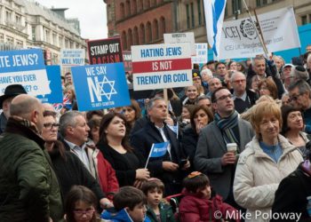 1 de 3 judíos británicos piensa abandonar Gran Bretaña por el antisemitismo