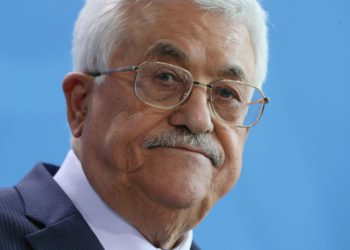 Abbas aprueba orden de encarcelamiento a críticos de la Autoridad Palestina