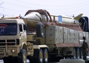 Irán presenta nuevo misil balístico capaz de transportar varias cabezas nucleares