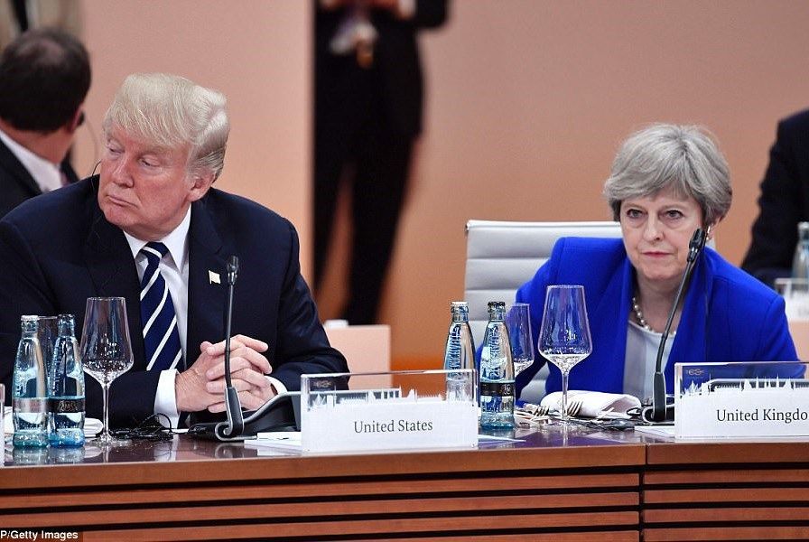 Donald Trump y Theresa May (Reuters)