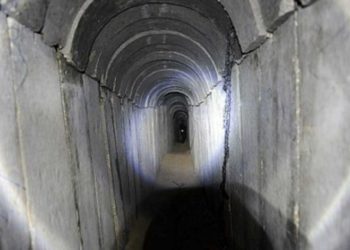 FDI destruye túnel terroristas a lo largo de la frontera de Gaza - Hamas