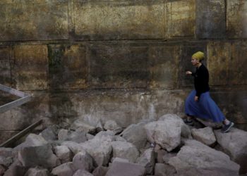 Las excavaciones comenzaron en el “Arco de Wilson” y continuaron debajo del Muro de los Lamentos (Reuters)