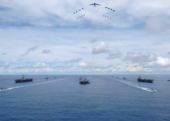 Estados Unidos y Japón iniciaron ejercicios aeronavales en medio de un clima de tensión con Corea del Norte
