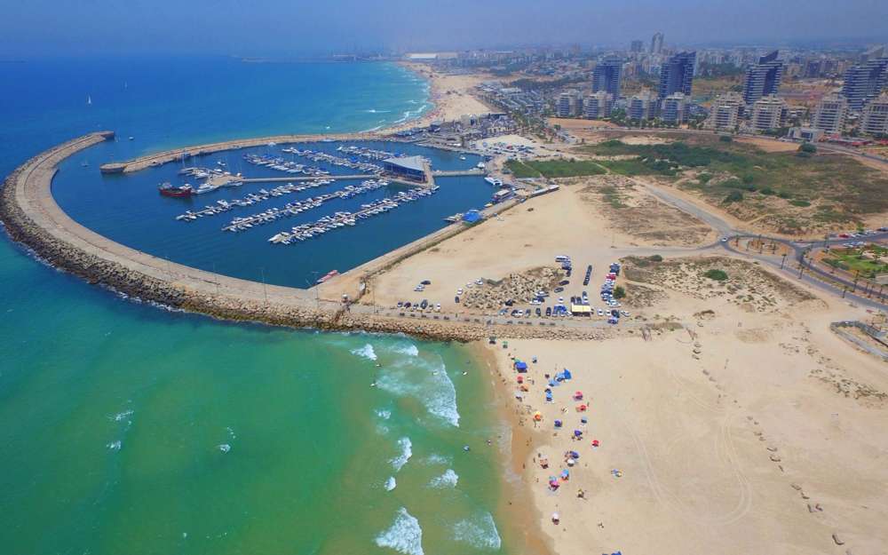 La ciudad portuaria de Ashdod (Adi Israel)