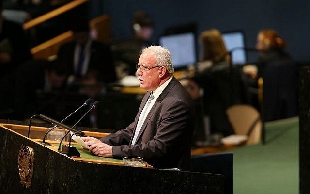 El ministro de Asuntos Exteriores palestino, Riyad al-Malki, habla en el piso de la Asamblea General de las Naciones Unidas el 21 de diciembre de 2017 en la ciudad de Nueva York. (Spencer Platt / Getty Images / AFP)