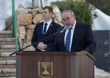 Liberman: “el terrorista que fugó está huyendo como un perro con tiempo prestado”