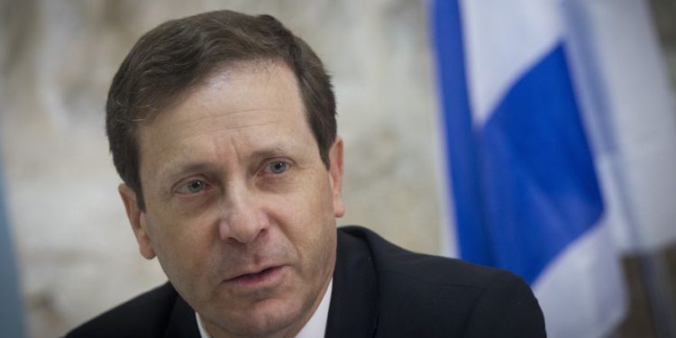 Isaac Herzog dio bienvenida a Pence a la Knesset como “amigo del pueblo judío y amigo de Israel”.