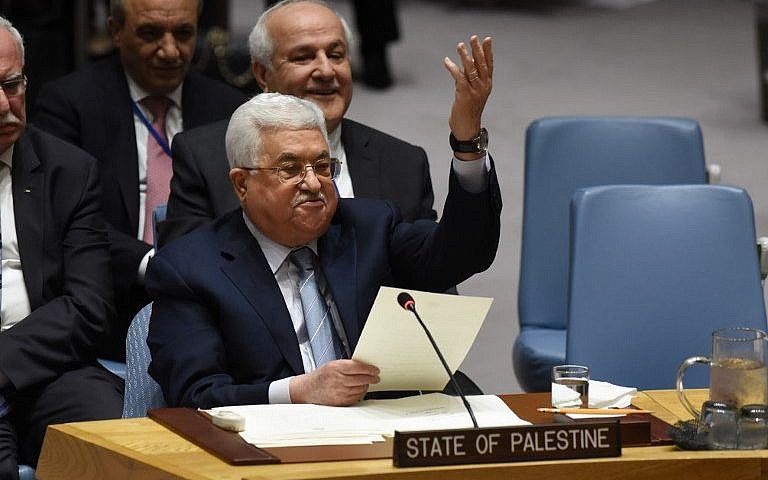 El presidente de la Autoridad Palestina, Mahmoud Abbas, habla en el Consejo de Seguridad de las Naciones Unidas el 20 de febrero de 2018. (AFP Photo / Timothy A. Clary)