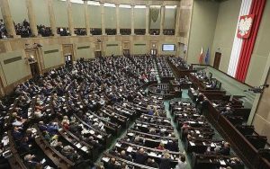 Foto ilustrativa del parlamento polaco 6 de octubre de 2016. (Czarek Sokolowski / AP)