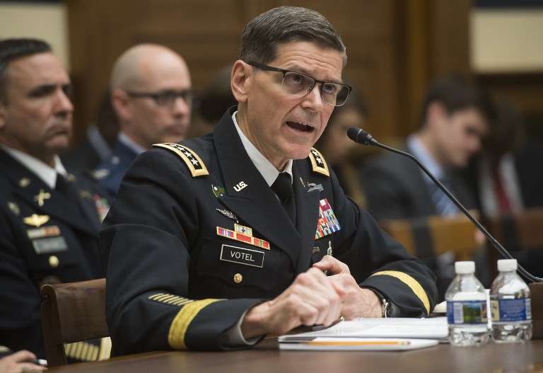 General del ejército estadounidense Joseph Votel, comandante del Comando Central de EE.UU., Testifica durante una audiencia del Comité de Servicios Armados de la Cámara en el Capitolio en Washington, DC, el 27 de febrero de 2018. (AFP / SAUL LOEB)