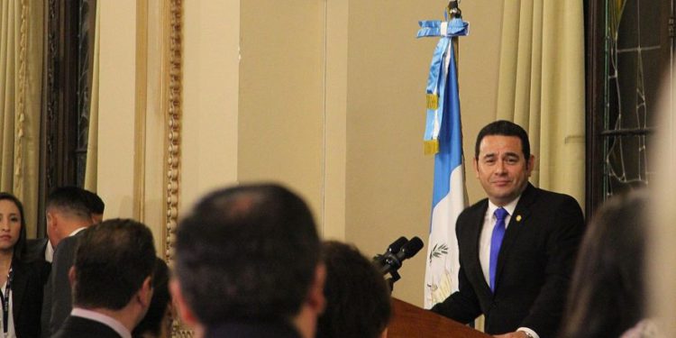 Líderes de Guatemala se unen en celebración con judíos y cristianos