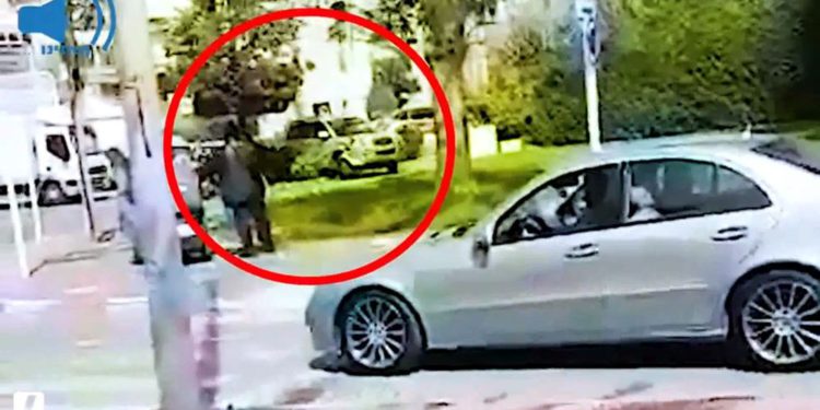 Ataque terrorista en el norte de Israel, 2 soldados, 1 policía y 1 civil heridos