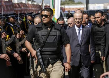 Hamas acusa a Israel del intento de asesinato de Hamdallah