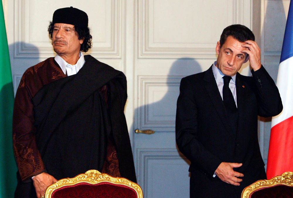 Sarkozy de Francia arrestado por fondos ilegales de Gadafi para campaña