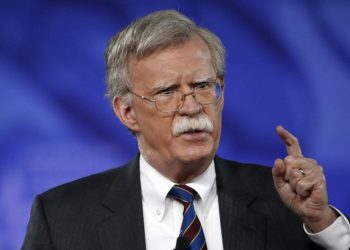 Trump nombra a Bolton nuevo asesor de seguridad nacional, despide a McMaster