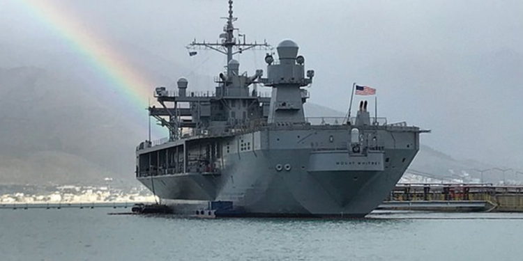 El buque Mount Whitney de EEUU atraca en el puerto de Haifa para ejercicios militares en Israel