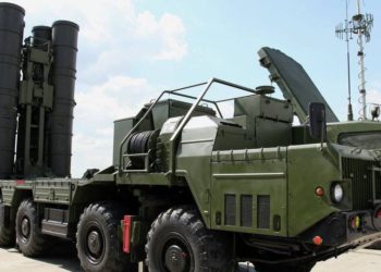 Netanyahu dice que la venta del S-300 a Siria es “irresponsable”