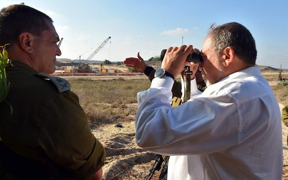 Mientras Irán amenaza a Israel, Liberman dice “nunca hemos estado tan listos”