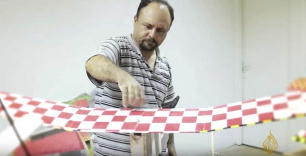 El ingeniero de drones tunecino Mohammed Alzoari, miembro de Hamás. (Captura de pantalla: Aljazeera / YouTube)