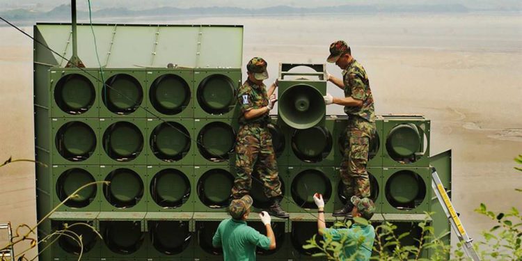 Las dos Coreas comenzaron a retirar de la frontera sus altavoces de propaganda