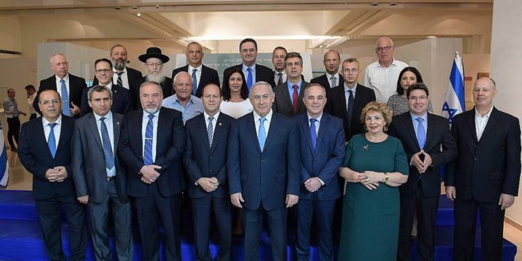 En el Día de Jerusalem, gobierno aprueba el “plan de soberanía”