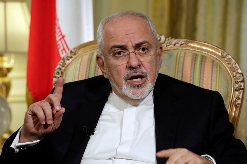 En esta foto del 24 de abril de 2018, el ministro de Asuntos Exteriores de Irán, Mohammad Javad Zarif, es entrevistado por The Associated Press en Nueva York. (AP Photo / Richard Drew)