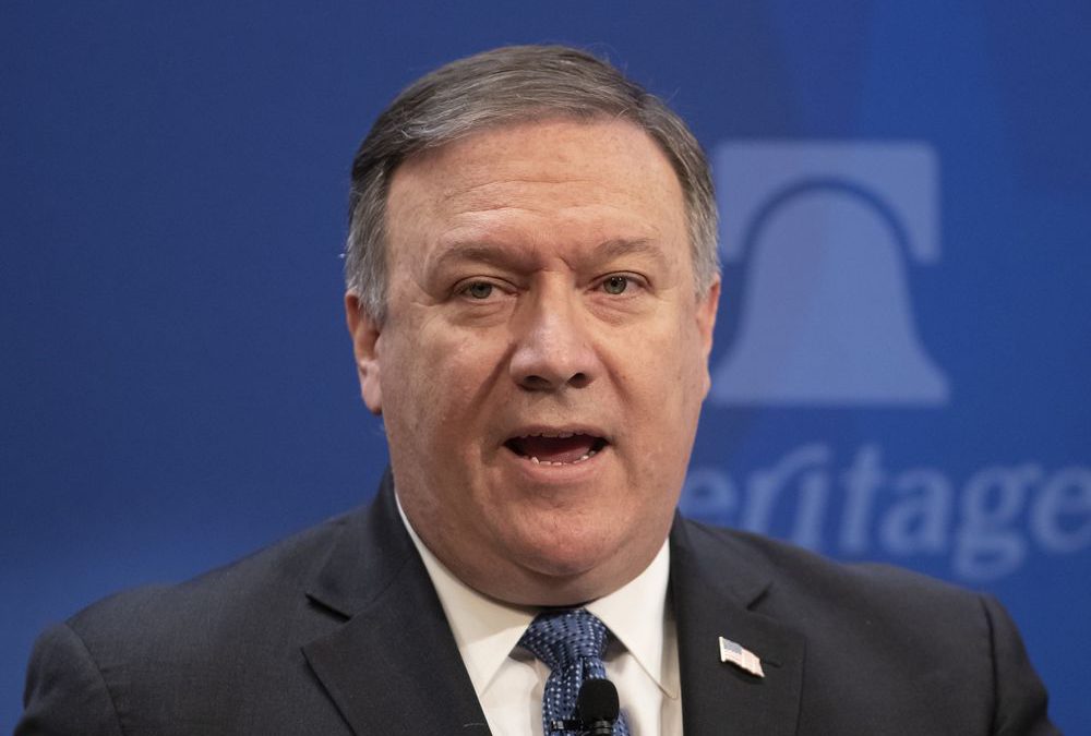 El Secretario de Estado de los Estados Unidos, Mike Pompeo, presenta la nueva estrategia para Irán de la administración Trump en la Heritage Foundation, un grupo de expertos conservadores en Washington, el 21 de mayo de 2018. (AP Photo / J. Scott Applewhite)