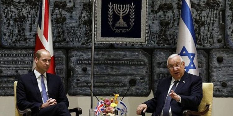 Rivlin pide al Príncipe William que lleve el 'mensaje de paz' a Abbas