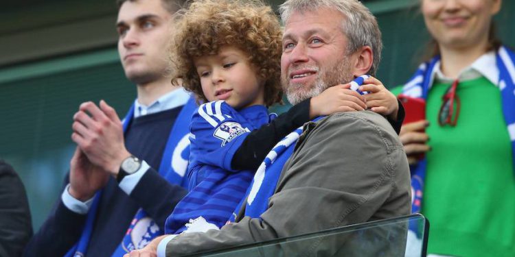 Multimillonario Roman Abramovich ayuda a traer niños israelíes enfermos a la Copa del Mundo