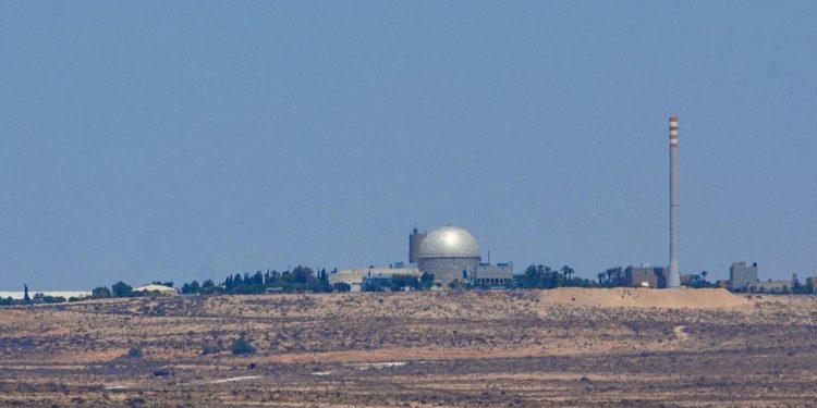 ¿Qué ocurrió realmente en los cielos cercanos al reactor nuclear de Israel?