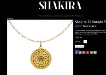 Shakira promociona un collar con símbolo utilizado por los nazis