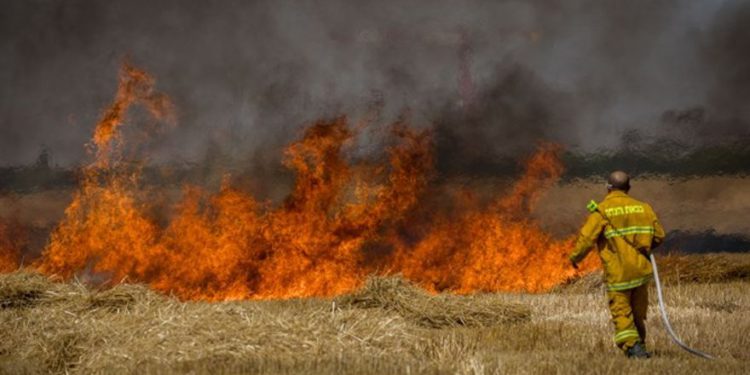 Netanyahu: hay un precio por incendiar los campos