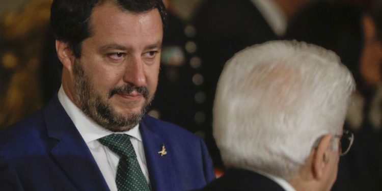 Diputado de Italia twittea en apoyo a Regev después de la cancelación del partido de fútbol contra Argentina