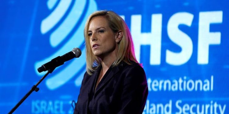 'Militantes islámicos' son una 'amenaza preeminente', dice funcionaria estadounidense