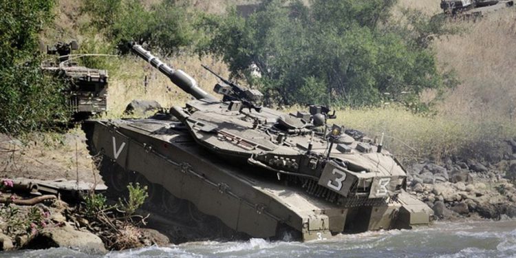 El Ejército de Israel realiza un ejercicio militar sorpresa en la frontera con Siria