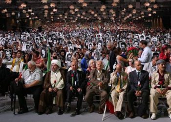 Irán acusa a grupo de oposición por complot de bomba de rally en París