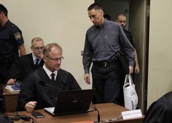 Corte alemana libera a hombre condenado en juicio neonazi