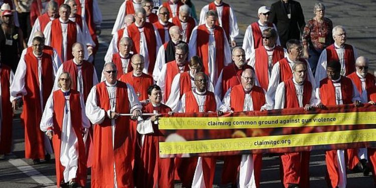 Centro Simon Wiesenthal protesta contra postura antiisraelí de Obispo de la Iglesia Episcopal