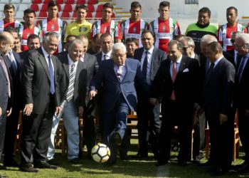 Abbas asistirá al final de la Copa Mundial