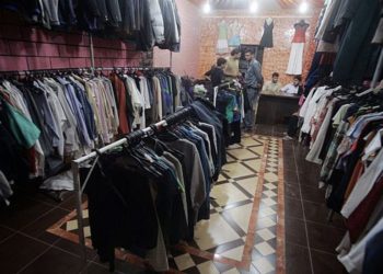 "La pobreza engendra violencia": empresarios de Gaza lamentan restricciones en el cruce fronterizo