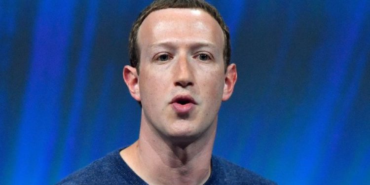 Zuckerberg aclara declaraciones sobre tratamiento de noticias falsas y negación del Holocausto