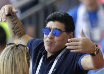 “En mi corazón, soy palestino”, le dijo Maradona Abbas