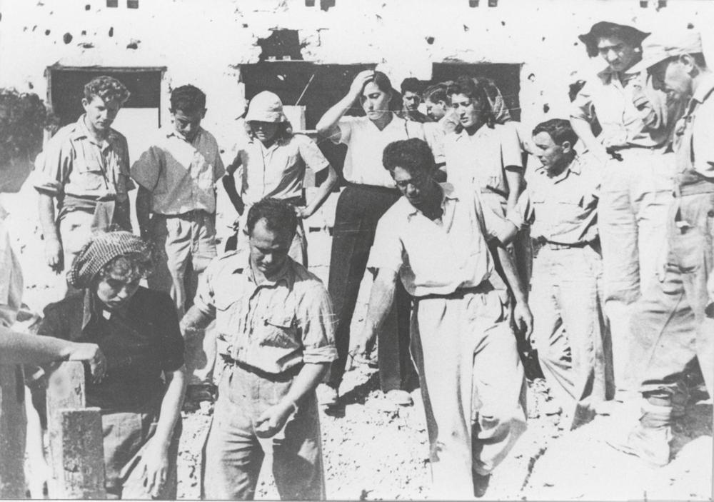 Evacuación de mujeres del Kibbutz Nitzanim, 1948 Archivo de las FDI en el Ministerio de Defensa