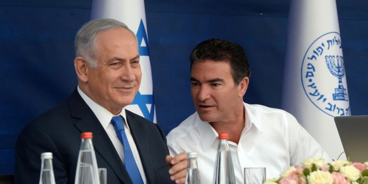 Primer Ministro Benjamin Netanyahu y Jefe del Mossad Yossi Cohen (Haim Zach / GPO)