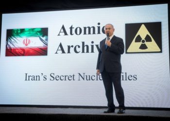 Archivo sustraído muestra que proyecto nuclear de Irán era más grande de lo que se pensaba y tuvo ayuda extranjera