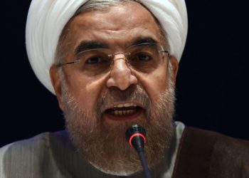 Consejero de Rouhani: cualquier conversación con EE. UU. debe incluir el retorno al acuerdo nuclear