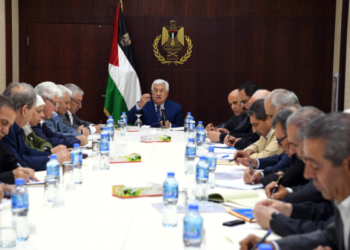 Abbas dice que no detendrá los estipendios a terroristas