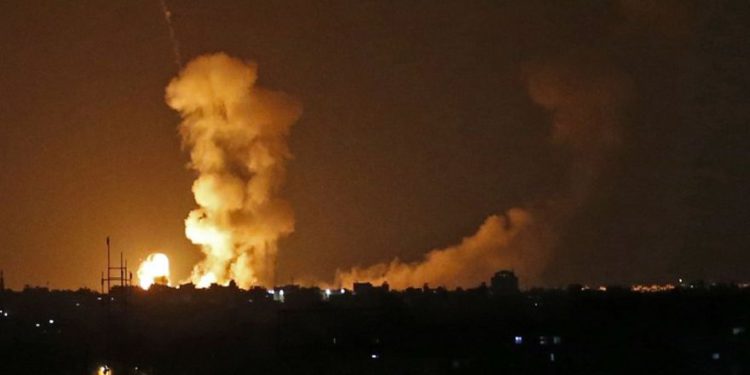 Soldado de Israel muere por disparos en la frontera con Gaza, gran represalia israelí